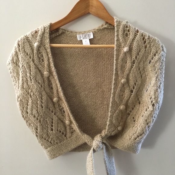 LOFT Sweaters - Loft camel shrug sweater